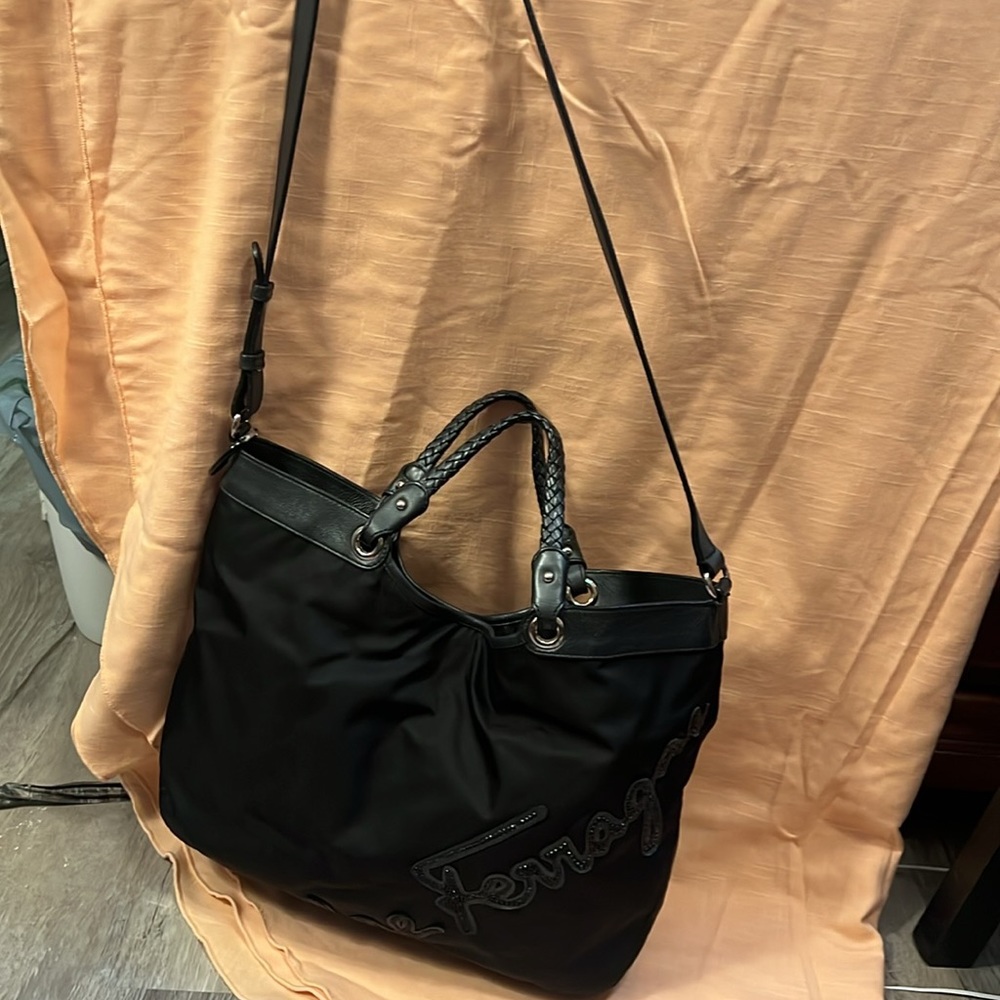 SILD-SOLD Pre loved authentic Salvatore Ferragamo two way - Picture 3 of 9